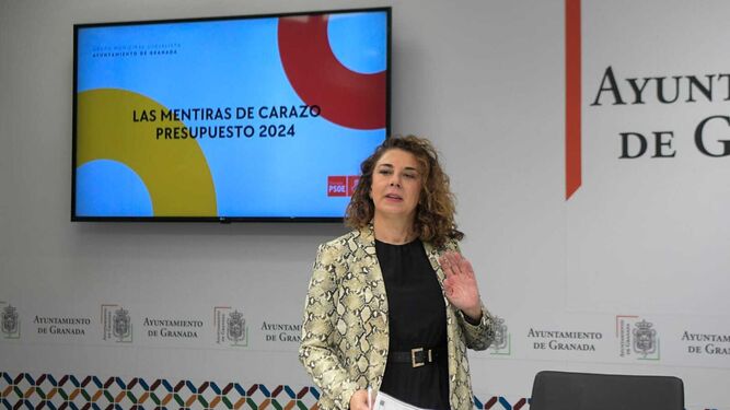 La concejal del PSOE, Raquel Ruz, en rueda de prensa