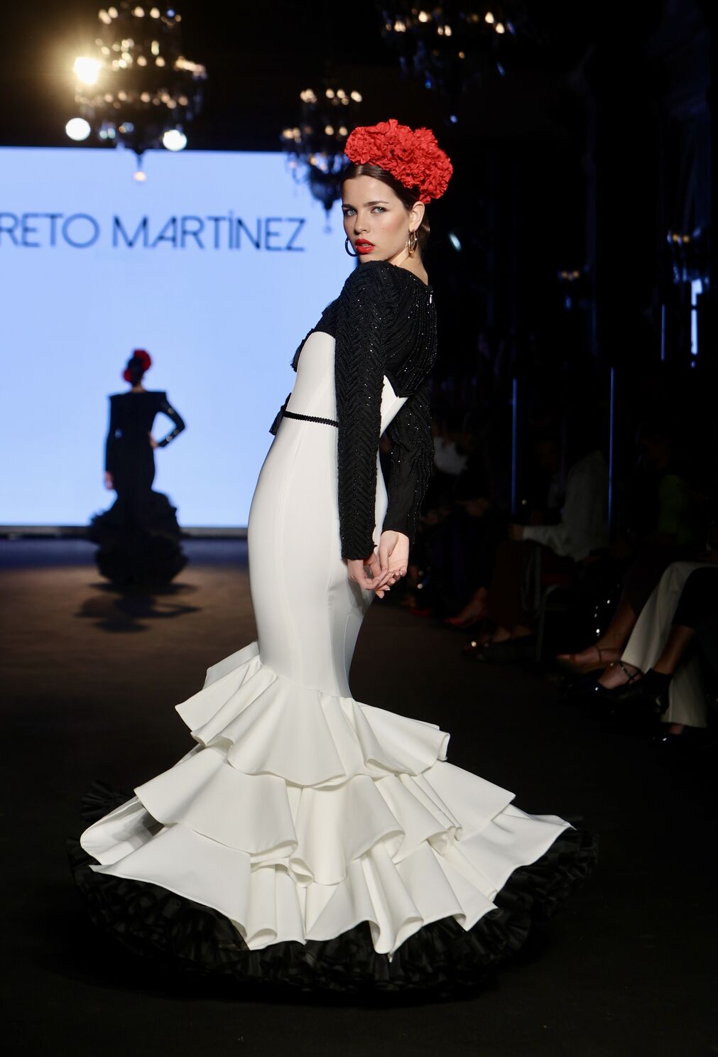Desfile de Loreto Mart&iacute;nez  en We Love Flamenco 2024, todas las fotos