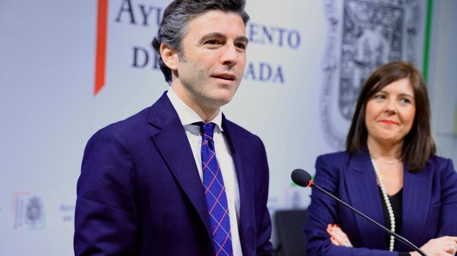 Jorge Saavedra y Ana Sánchez, tras la Junta de Gobierno Local.