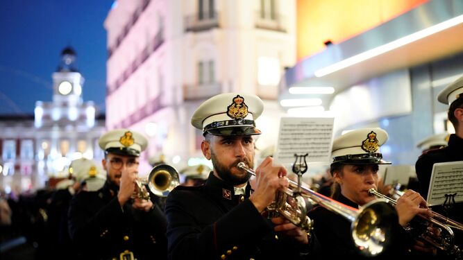 La banda del Rosario de Cádiz en su reciente pasacalles por el centro de Madrid.