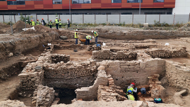 Foto de archivo de la excavación en el yacimiento arqueológico de Los Mondragones.