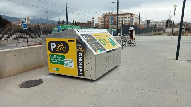 Nuevo aparcamiento de bicicletas de la estación de Granada