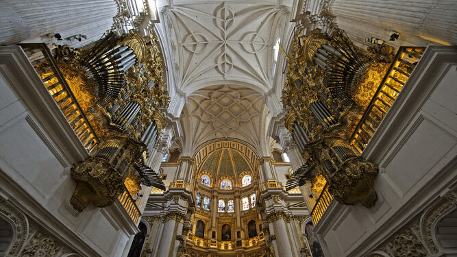 Foto de archivo del órgano de la Catedral.