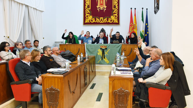 Pleno sobre la aprobación de los nuevos presupuestos en el Ayuntamiento de Baza