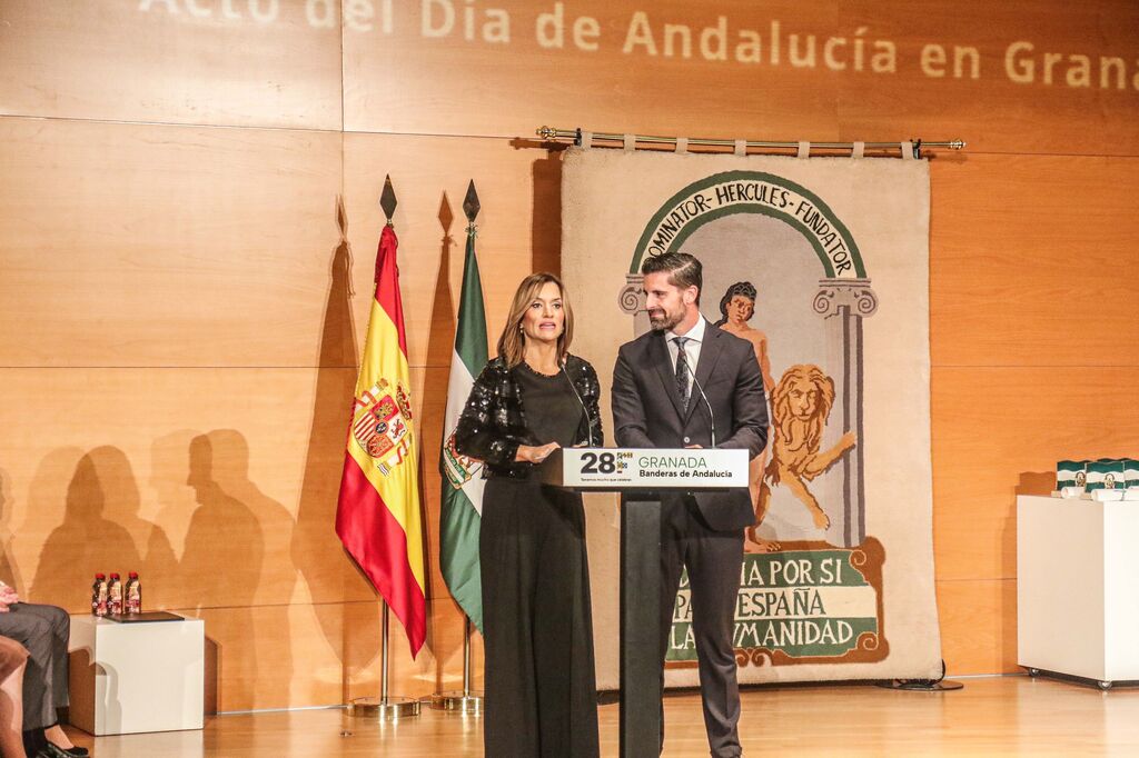 La entrega de las Banderas de Andaluc&iacute;a 2024, en im&aacute;genes