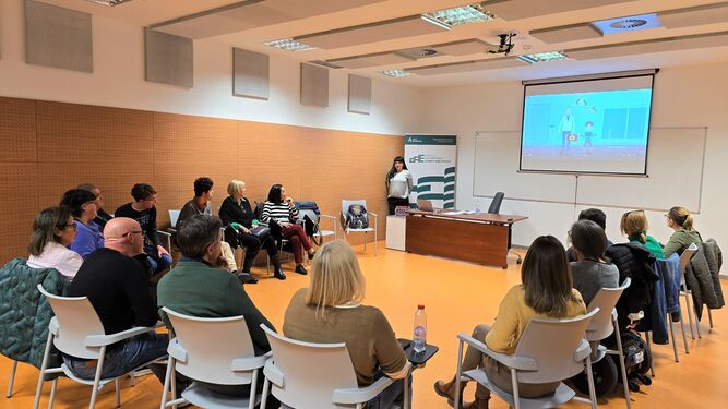 Reunión de pacientes y familiares de Enfermedades Raras en el Hospital Universitario Clínico San Cecilio de Granada