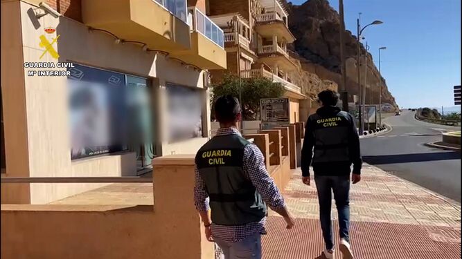 Detenidos los responsables de una promotora acusados de estafa en la venta de viviendas fantasma en Granada, Almería o Murcia