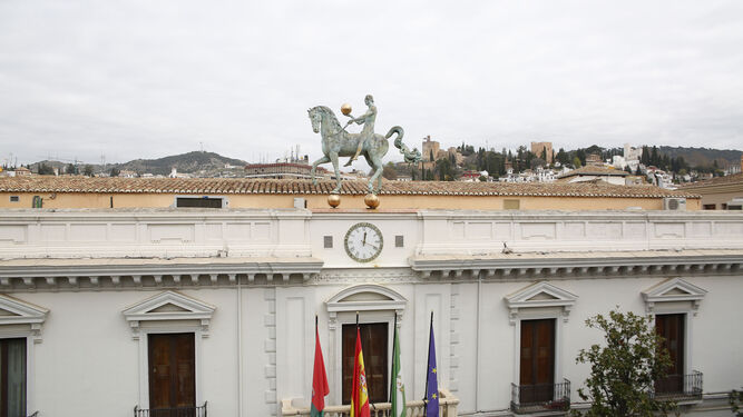Fachada del Ayuntamiento de Granada.