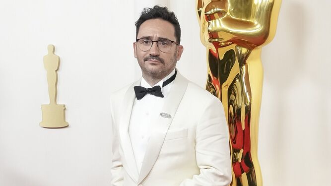 Juan Antonio Bayona, en la alfombra roja de los Oscar.