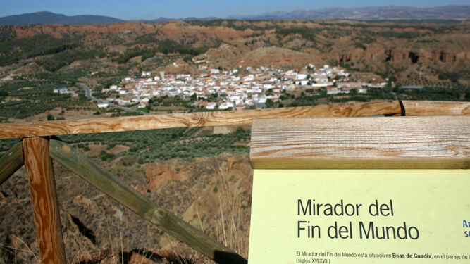 20 años en la provincia: la Granada de 'minicapitales’, despoblación y futuro