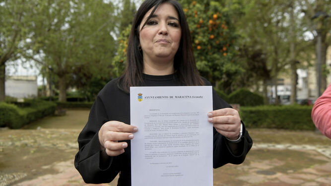 Amabel Adarve sujeta el escrito de moción de censura contra el actual equipo de Gobierno de Maracena