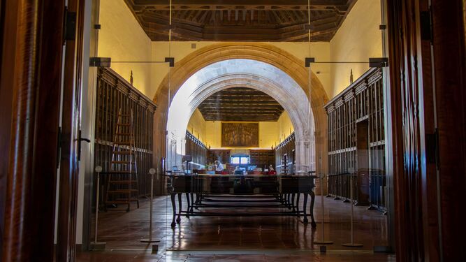 Así de espectacular ha quedado el nuevo espacio entre la Sala de Rectores y la Biblioteca del Hospital Real de Granada