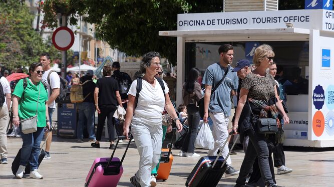 Turistas en Málaga.